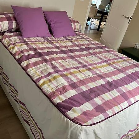 Triana Family Suites Seville Ngoại thất bức ảnh